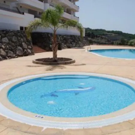 Apartamento En Playa La Arena *