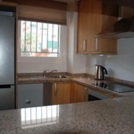 Apartamento En Playa La Arena *
